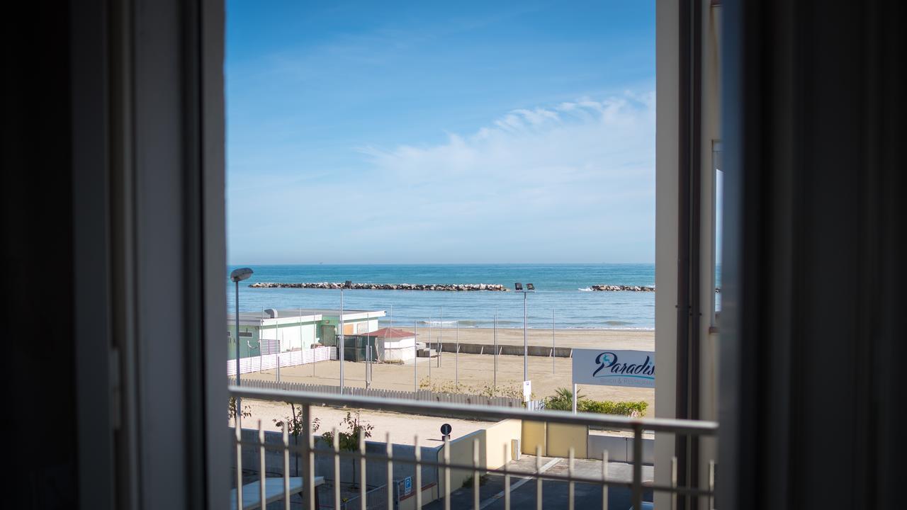 Hotel Vallechiara ลิโด ดิ ซาวิโอ ภายนอก รูปภาพ